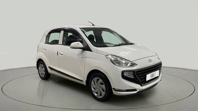 https://images10.gaadi.com/usedcar_image/4513952/original/d780db25cf8fe49c7157fd1ca55d725d.jpg?imwidth=6400