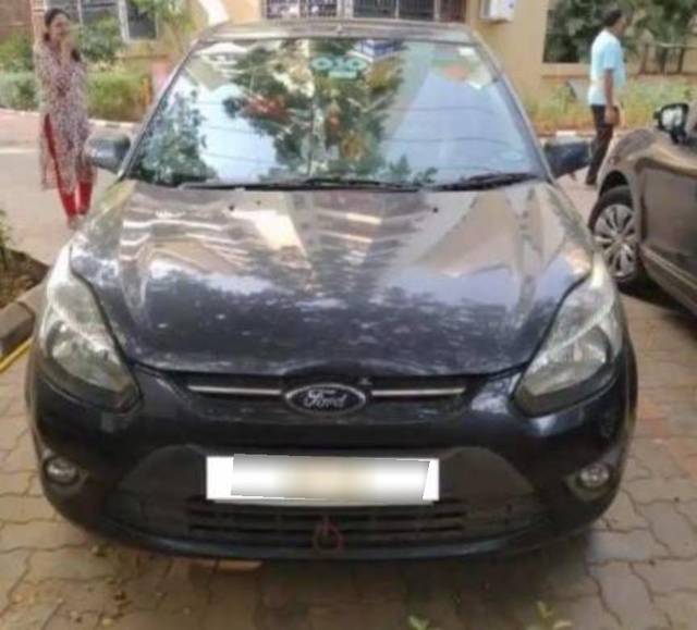 https://images10.gaadi.com/usedcar_image/4513954/original/processed_8c5234cc-0127-48d1-93af-d0db73b85054.jpg?imwidth=6400
