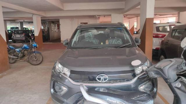 https://images10.gaadi.com/usedcar_image/4514003/original/processed_303fea53-c10f-494c-816a-83e97244bb7a.jpeg?imwidth=6400
