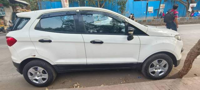 https://images10.gaadi.com/usedcar_image/4514107/original/processed_911805d2-47d9-464f-890d-58b6bb356b01.jpg?imwidth=6401