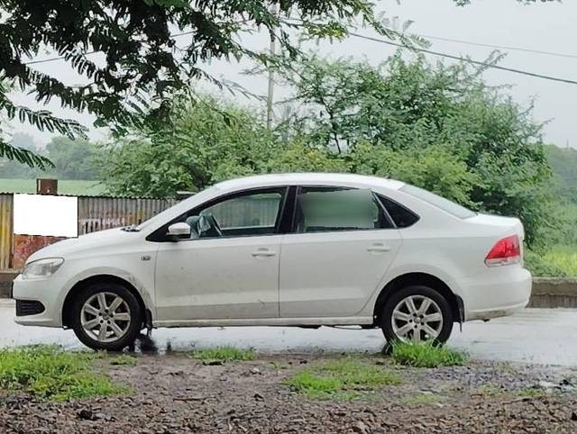 https://images10.gaadi.com/usedcar_image/4514142/original/processed_6dbc5adc-4a87-41e5-89a5-df38692bd5a6.jpeg?imwidth=6400