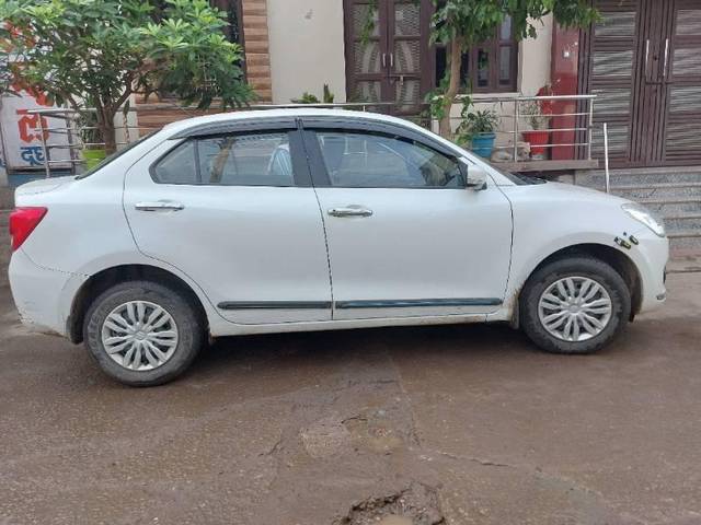 https://images10.gaadi.com/usedcar_image/4514164/original/processed_477374d0-e520-44ca-9b1b-b8938a4721c9.jpg?imwidth=6400