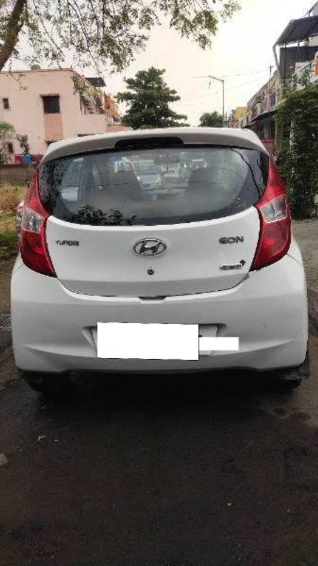 https://images10.gaadi.com/usedcar_image/4514169/original/processed_5c69dda0-50e8-490c-bf3f-d4cf64fe1ff4.jpg?imwidth=6401