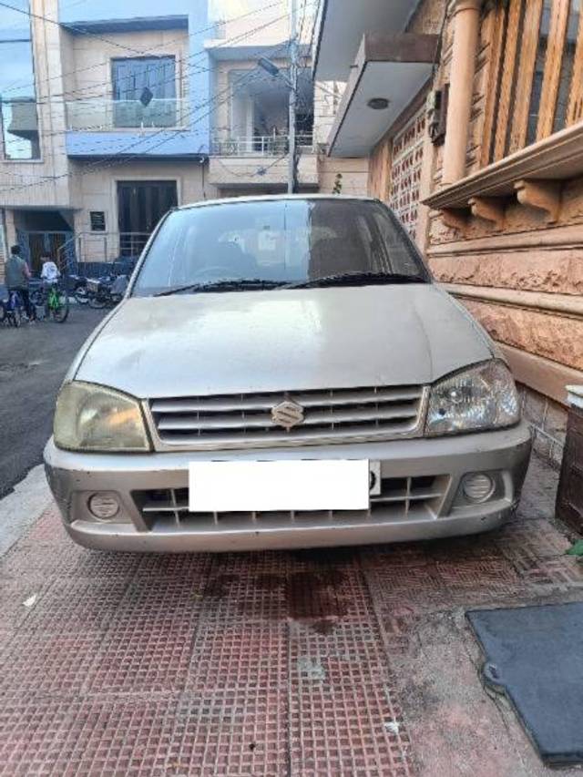 https://images10.gaadi.com/usedcar_image/4514176/original/processed_be24776d-cf58-4e57-b91f-d0fce041878c.jpg?imwidth=6402