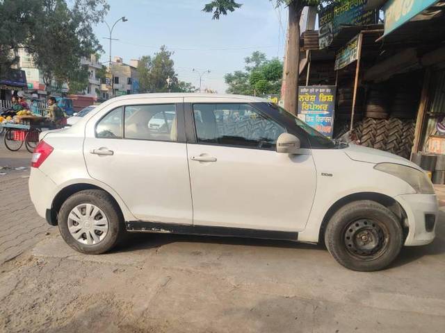 https://images10.gaadi.com/usedcar_image/4514180/original/processed_90d359f2-1f01-434b-8b4f-108bb9342db9.jpg?imwidth=6401