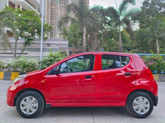 https://images10.gaadi.com/usedcar_image/4514208/original/86ab8b9bb22bebb46e35f3d11ad9ecc8.jpg?imwidth=6402