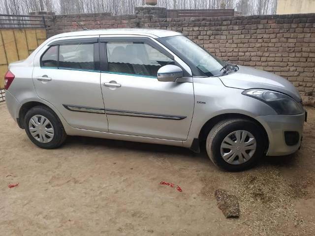 https://images10.gaadi.com/usedcar_image/4514214/original/processed_e5f0708c-daa9-4228-8f2c-7a896eba9cb0.jpg?imwidth=6401