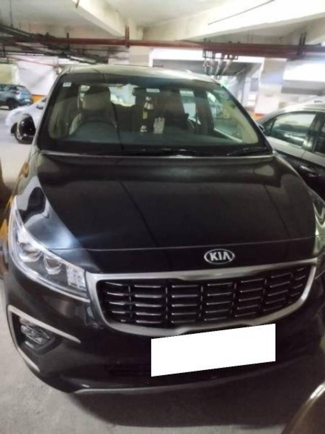 https://images10.gaadi.com/usedcar_image/4514248/original/processed_9dc3c222-3bdb-466b-8619-2be5c937af19.jpg?imwidth=6402