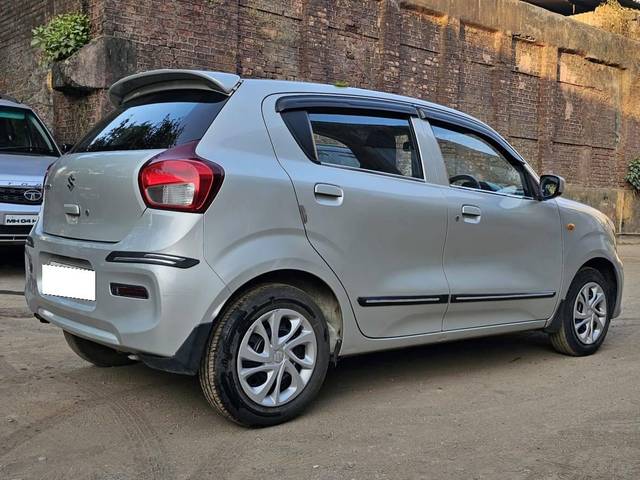 https://images10.gaadi.com/usedcar_image/4514277/original/processed_d1a1f0633e67f7fc3739e21aa3617a4b.jpeg?imwidth=6402