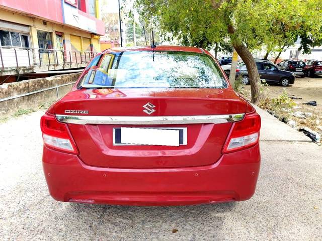https://images10.gaadi.com/usedcar_image/4514280/original/processed_d1a04218f2250a67f9ae98964f1eab66.jpeg?imwidth=6402