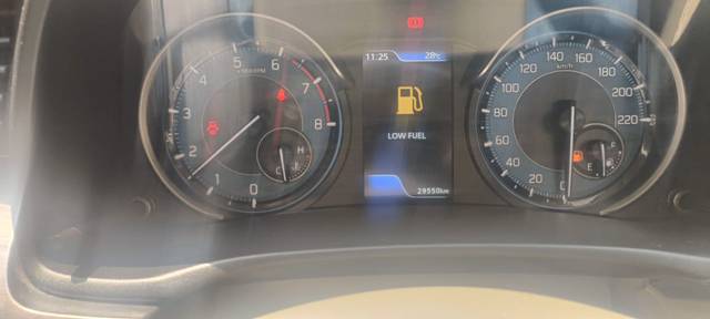 https://images10.gaadi.com/usedcar_image/4514284/original/b2bddaffa707672a6d6b542d52f89f4a.jpeg?imwidth=6401