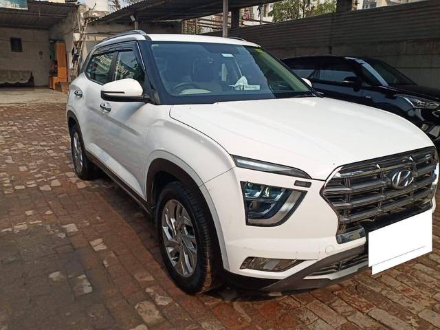 https://images10.gaadi.com/usedcar_image/4514309/original/processed_9fd9fe5acb663eab344532a7b1de6fbb.jpg?imwidth=6400