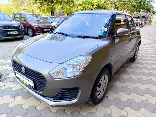 https://images10.gaadi.com/usedcar_image/4514323/original/processed_6d1b04ab2bac4892cdc9385617ac196e.jpeg?imwidth=6402