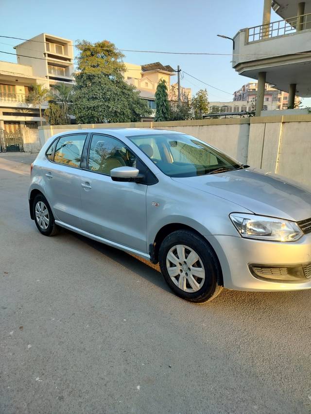 https://images10.gaadi.com/usedcar_image/4514341/original/920725d235250ab703a547ff76023e00.jpg?imwidth=6400