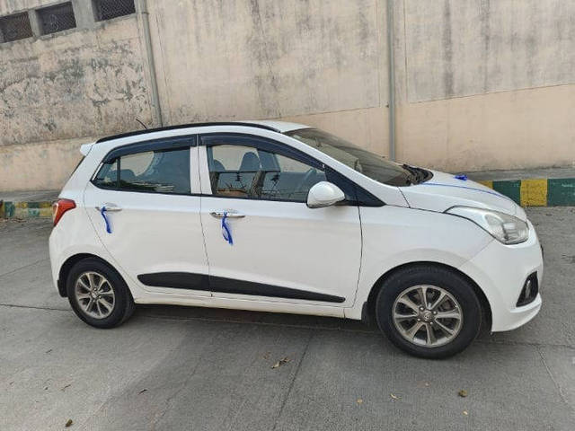 https://images10.gaadi.com/usedcar_image/4514375/original/292ba9a21d5a35a992ac0f3c96a591b5.png?imwidth=6401