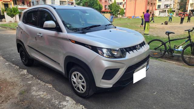 https://images10.gaadi.com/usedcar_image/4514389/original/processed_bf21d82409b9d3e3bcc16f3c288c1aac.jpg?imwidth=6400