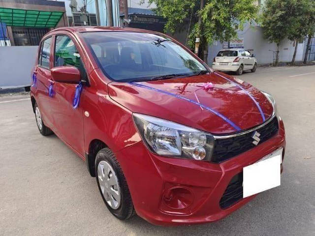 https://images10.gaadi.com/usedcar_image/4514390/original/processed_6a6fc808c95d9fc7ba9627292dcbf00c.png?imwidth=6400