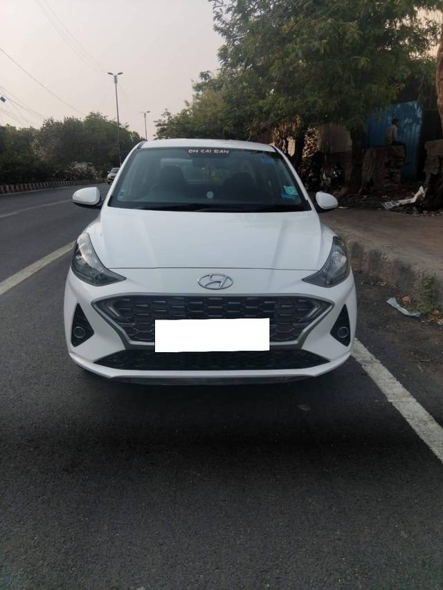 https://images10.gaadi.com/usedcar_image/4514402/original/processed_2246e80c75c77d7388a0137a1f24ac31.jpg?imwidth=6401