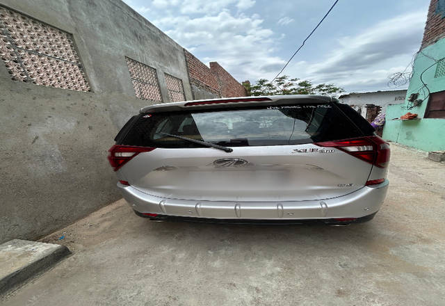 https://images10.gaadi.com/usedcar_image/4514424/original/1b9224bd-9e10-4f8f-b27e-0567570d3bbb.?imwidth=6401