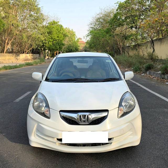 https://images10.gaadi.com/usedcar_image/4514449/original/processed_71fa8d607e26c49c5a57ad967fe9cf2b.jpg?imwidth=6400