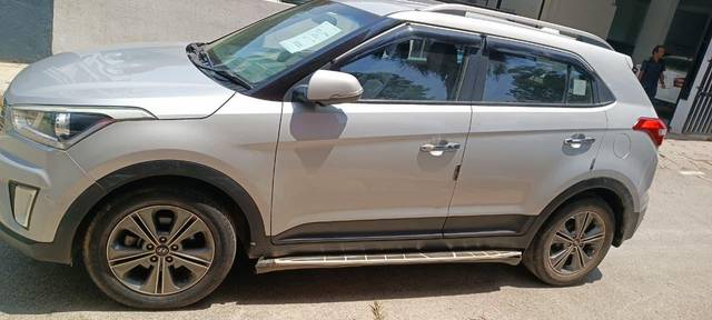 https://images10.gaadi.com/usedcar_image/4514451/original/processed_953c6e9663ef99910f89d469656d4620.jpg?imwidth=6402