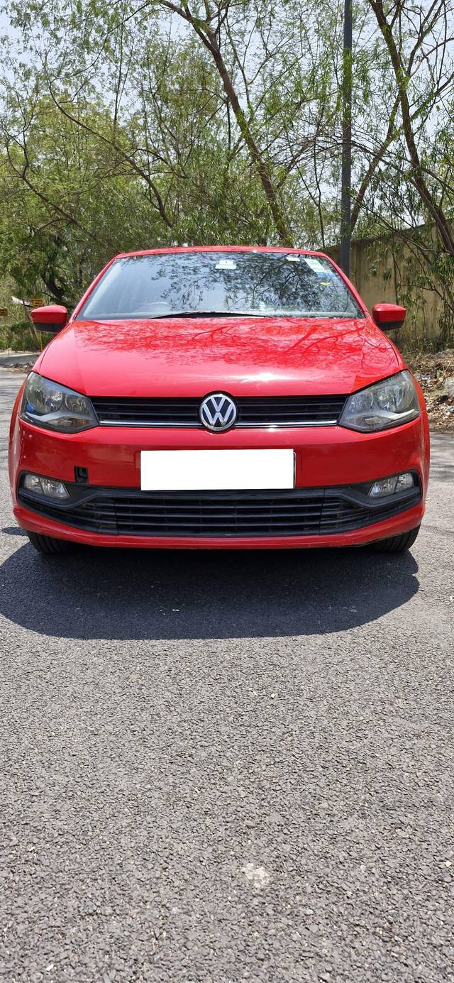 https://images10.gaadi.com/usedcar_image/4514473/original/processed_ce0daf92c33b5eae7e17622ea161f8ca.jpg?imwidth=6402