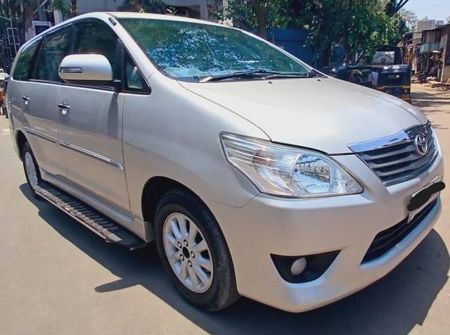 https://images10.gaadi.com/usedcar_image/4514478/original/4f2dd17a251be289cac113119bc2b84e.jpeg?imwidth=6400