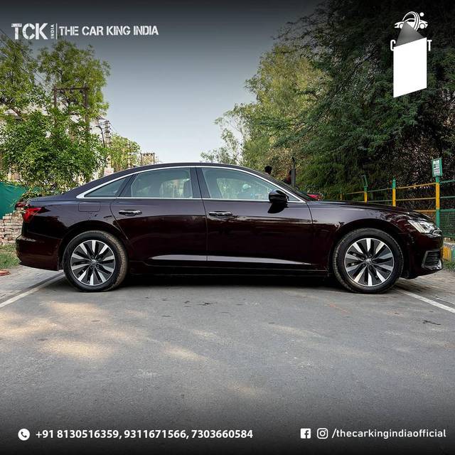 https://images10.gaadi.com/usedcar_image/4514510/original/processed_0c06b6fb6580d8df9eaefb7da3e7314f.jpg?imwidth=6401