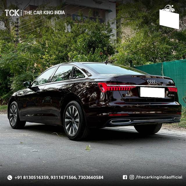 https://images10.gaadi.com/usedcar_image/4514510/original/processed_74335f2846272bcf9c2ea652cf39cf45.jpg?imwidth=6402