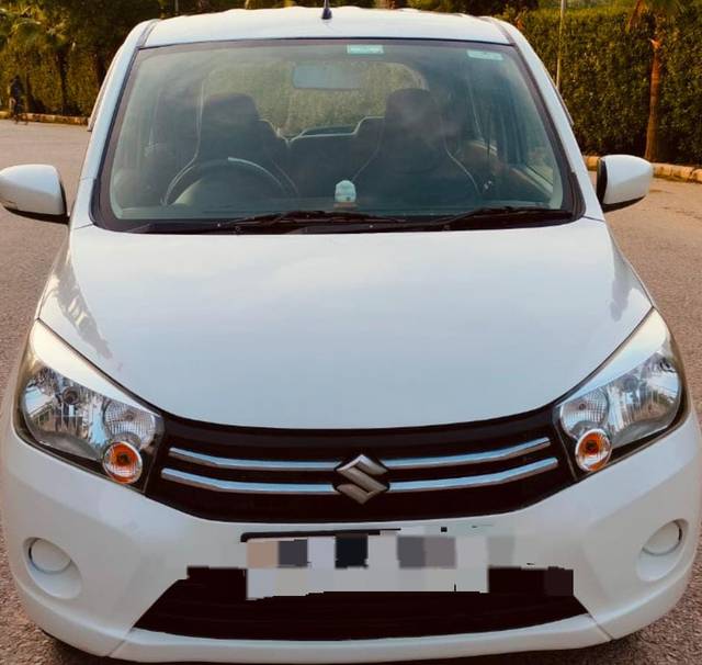 https://images10.gaadi.com/usedcar_image/4514512/original/2c19db3c49dcca6cd4ad05591cd1b4b4.jpg?imwidth=6400