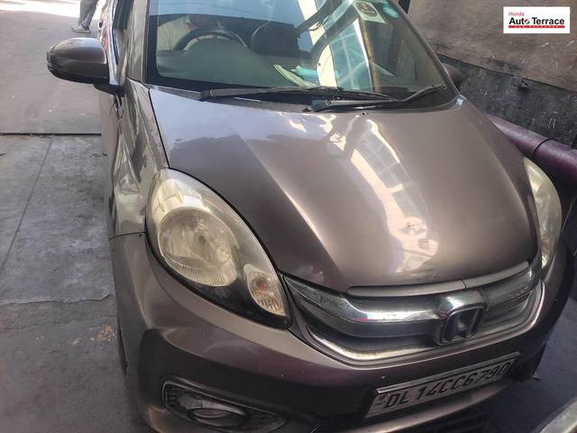 https://images10.gaadi.com/usedcar_image/4514516/original/7c30cd450b286ebf585b4860e60347ff.jpg?imwidth=6400