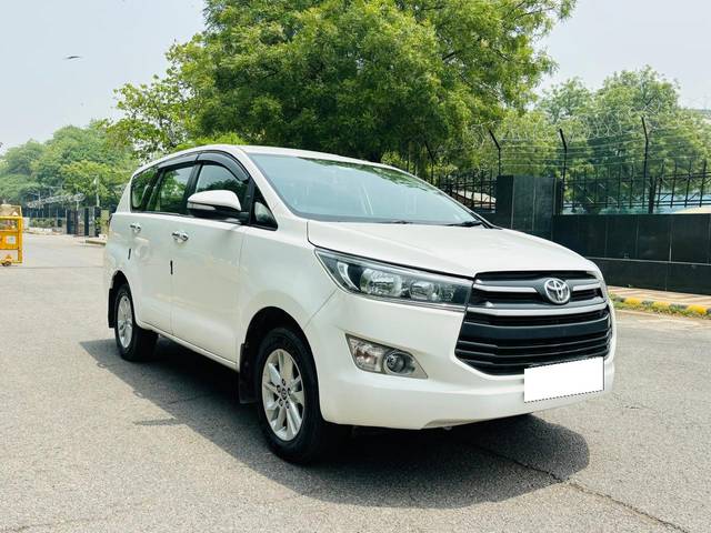 https://images10.gaadi.com/usedcar_image/4514530/original/processed_3a683a971c7fe7322183d518d4c8c176.jpg?imwidth=6400