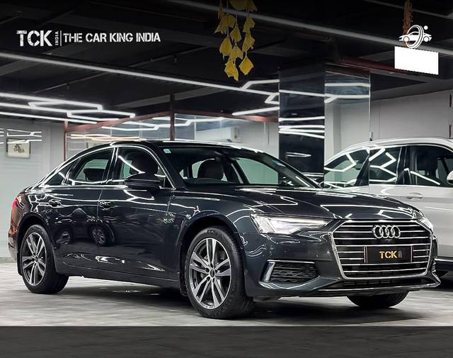 https://images10.gaadi.com/usedcar_image/4514531/original/processed_35f6ea741520c169c3bd102bfbae307f.jpg?imwidth=6400