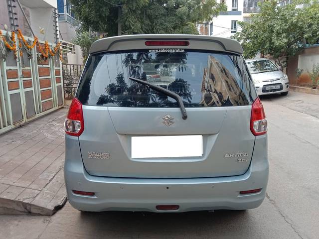 https://images10.gaadi.com/usedcar_image/4514610/original/processed_2671947098d2130b9d651f4396276750.jpg?imwidth=6402