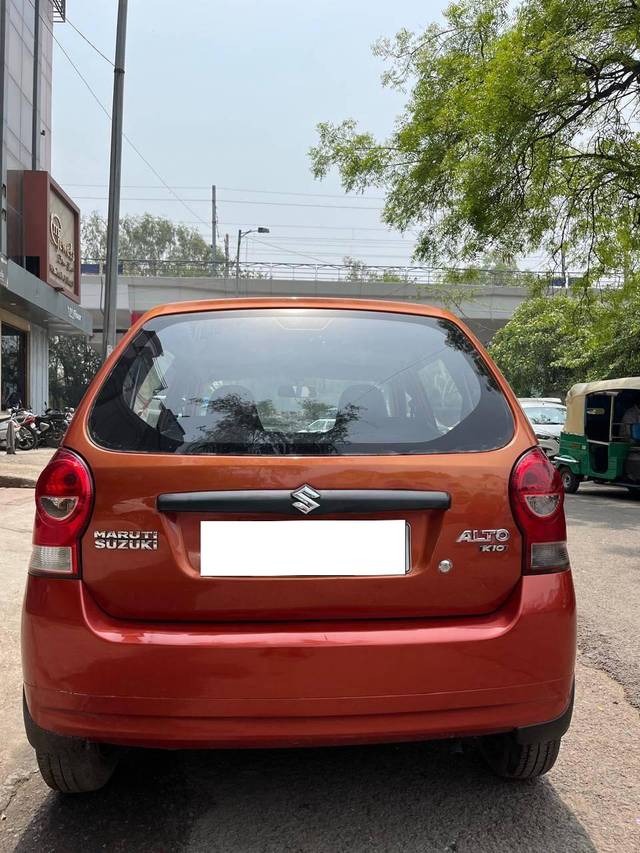 https://images10.gaadi.com/usedcar_image/4514612/original/processed_642f7f6c15b25c25956dc1612f258030.jpg?imwidth=6402