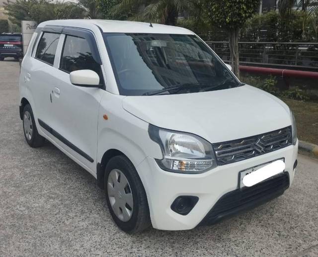 https://images10.gaadi.com/usedcar_image/4514619/original/processed_c06f78c7c0f4f89e36f6dc46d1ded41d.jpg?imwidth=6402