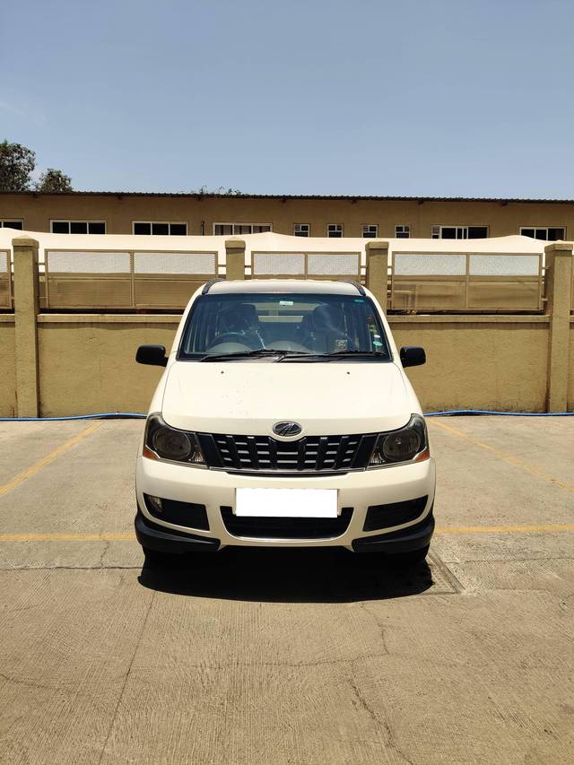 https://images10.gaadi.com/usedcar_image/4514620/original/processed_ace0e57b9c10ead1362b7f0f3f44acba.jpg?imwidth=6400