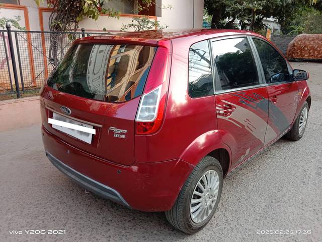 https://images10.gaadi.com/usedcar_image/4514622/original/processed_1f4bd33e5a9e88fcd5390261adfff581.jpg?imwidth=6401