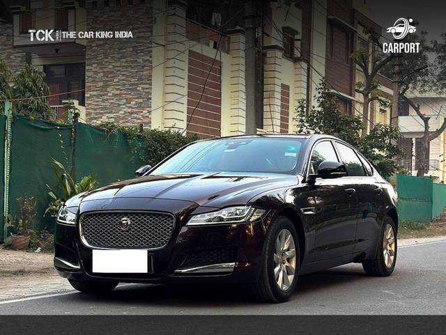 https://images10.gaadi.com/usedcar_image/4514626/original/processed_26dff18d8f5c53494b1996665aa7fc12.jpg?imwidth=6400