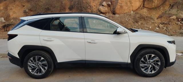 https://images10.gaadi.com/usedcar_image/4514629/original/da4df1eb131320c1a3e146af2320f107.jpeg?imwidth=6401