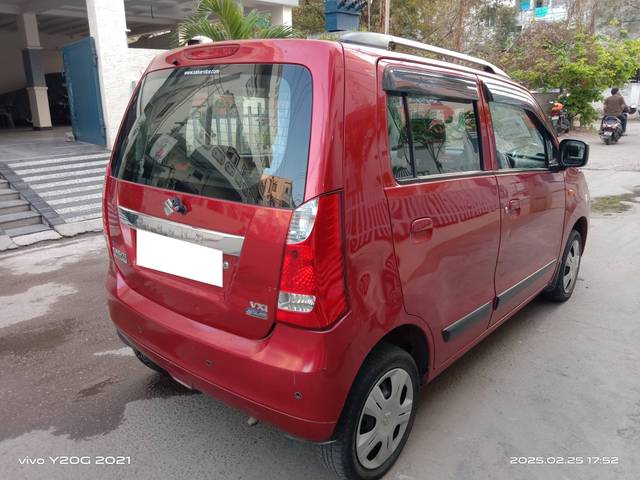 https://images10.gaadi.com/usedcar_image/4514633/original/processed_6b70e43473c7489b2ee8b0954d462b61.jpg?imwidth=6401
