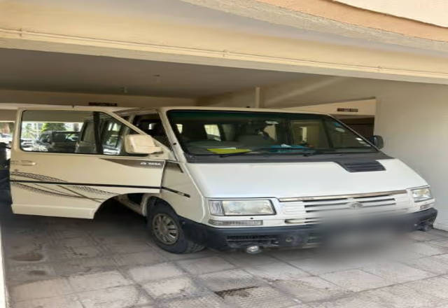 https://images10.gaadi.com/usedcar_image/4514639/original/6c54a106-d603-4518-8db7-f0fcbe81d348.?imwidth=6400