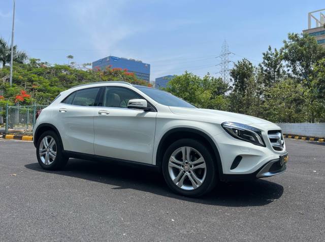 https://images10.gaadi.com/usedcar_image/4514648/original/ceb394bed11e2da21980de30cec8fdb8.jpg?imwidth=6400
