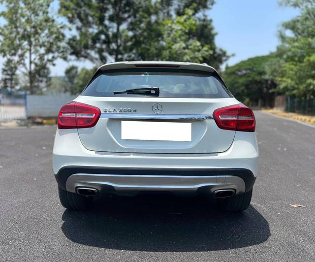 https://images10.gaadi.com/usedcar_image/4514648/original/processed_89b039dacc62e62dc8920ae917d2cbb6.jpg?imwidth=6402