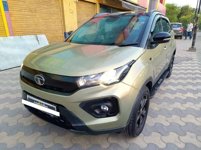 https://images10.gaadi.com/usedcar_image/4514653/original/processed_795837006f8b2662d553856d885c1418.jpg?imwidth=6402