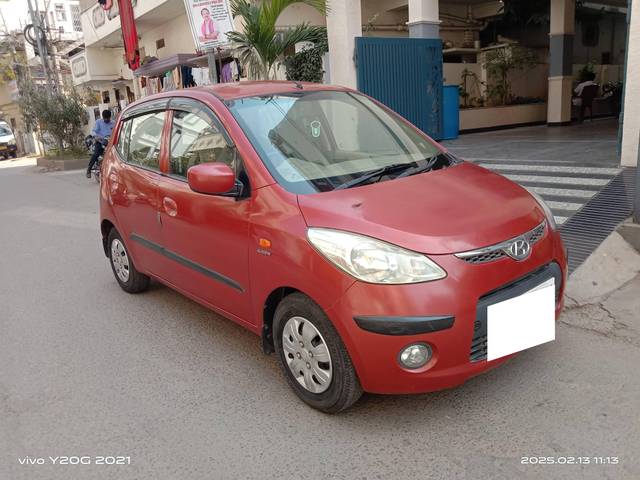 https://images10.gaadi.com/usedcar_image/4514678/original/processed_714bfd8430fc090a72f824264ee7003b.jpg?imwidth=6400