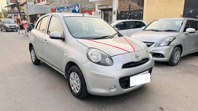 https://images10.gaadi.com/usedcar_image/4514680/original/processed_15264c8858f04450169a6f5cdcaa77b8.jpg?imwidth=6400
