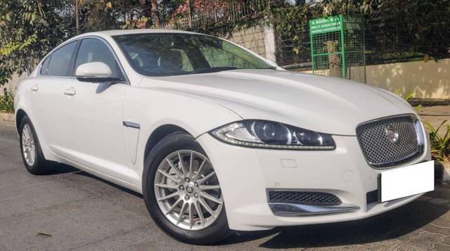 https://images10.gaadi.com/usedcar_image/4514692/original/processed_e4c40200e0854e4c25c40bb954ab66a9.jpeg?imwidth=6400