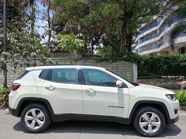 https://images10.gaadi.com/usedcar_image/4514698/original/processed_461b85da042643583f3ea3ce2b586c07.jpeg?imwidth=6401