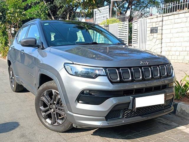https://images10.gaadi.com/usedcar_image/4514705/original/processed_4995aaf638dffca428859e061520afcc.jpeg?imwidth=6400